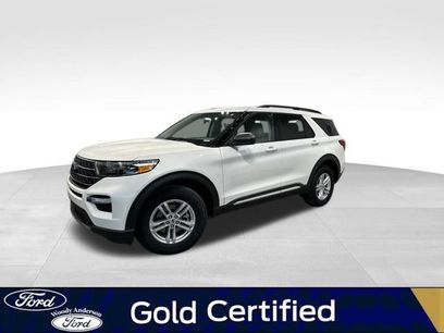 Certified 2022 Ford Explorer XLT w/ Equipment Group 202A