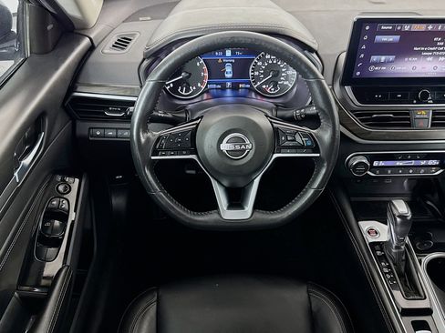 Used 2023 Nissan Altima 2.5 SL image 16