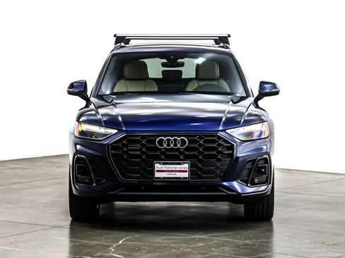 Used 2025 Audi Q5 2.0T Premium w/ Convenience Plus Package image 4