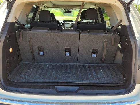Used 2021 Subaru Ascent Touring image 18