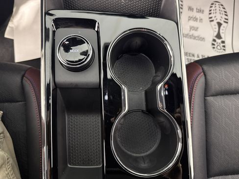 Used 2025 Chevrolet Equinox RS w/ Safety and Technology Package image 35