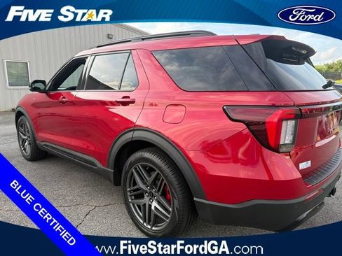 Used 2026 Ford Explorer ST-Line w/ ST-Line Street Pack RWD image 5