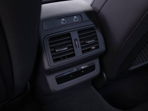 Certified 2025 Audi Q5 Premium w/ Convenience Package AWD/4WD image 14