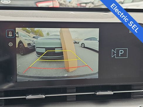 Certified 2024 Hyundai Kona SEL FWD image 26