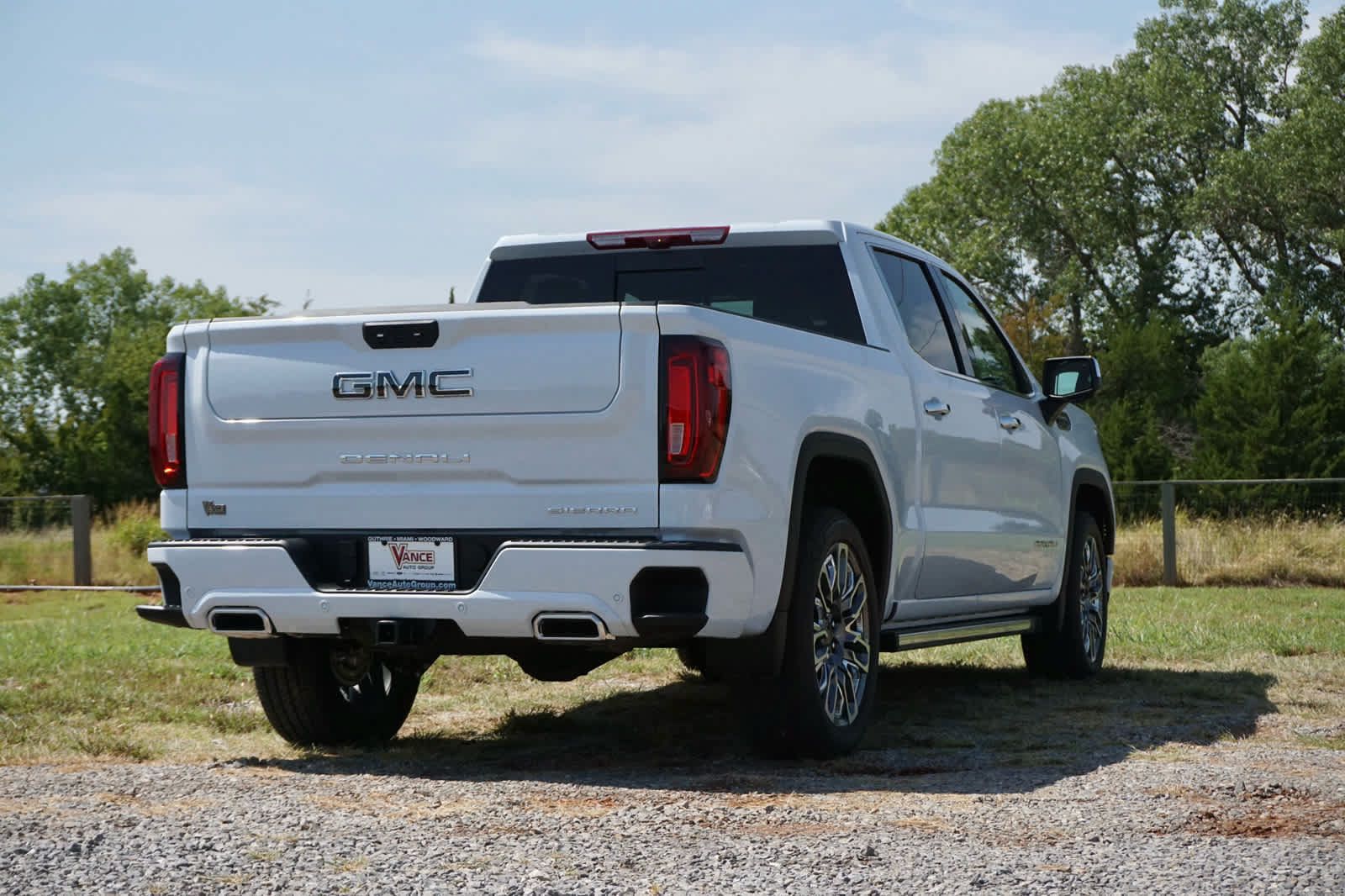 New 2026 GMC Sierra 1500 Denali Ultimate AWD/4WD image 5
