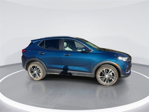 Used 2020 Buick Encore GX Select image 12