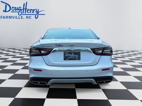 Used 2021 Nissan Maxima 3.5 SV w/ Floor Mat Group FWD image 4