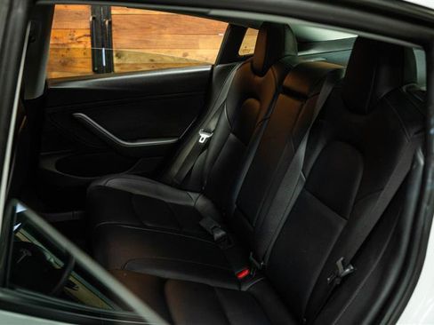Used 2021 Tesla Model 3 Long Range image 11