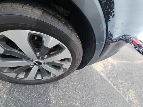 Used 2022 Kia Telluride SX AWD/4WD image 9