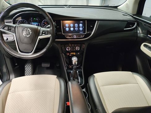 Used 2018 Buick Encore Preferred image 31