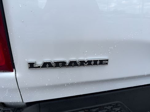 Used 2026 RAM 1500 Laramie AWD/4WD image 11