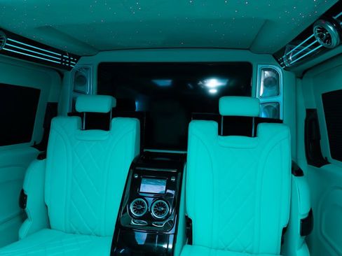 Used 2023 Mercedes-Benz Metris Passenger image 36