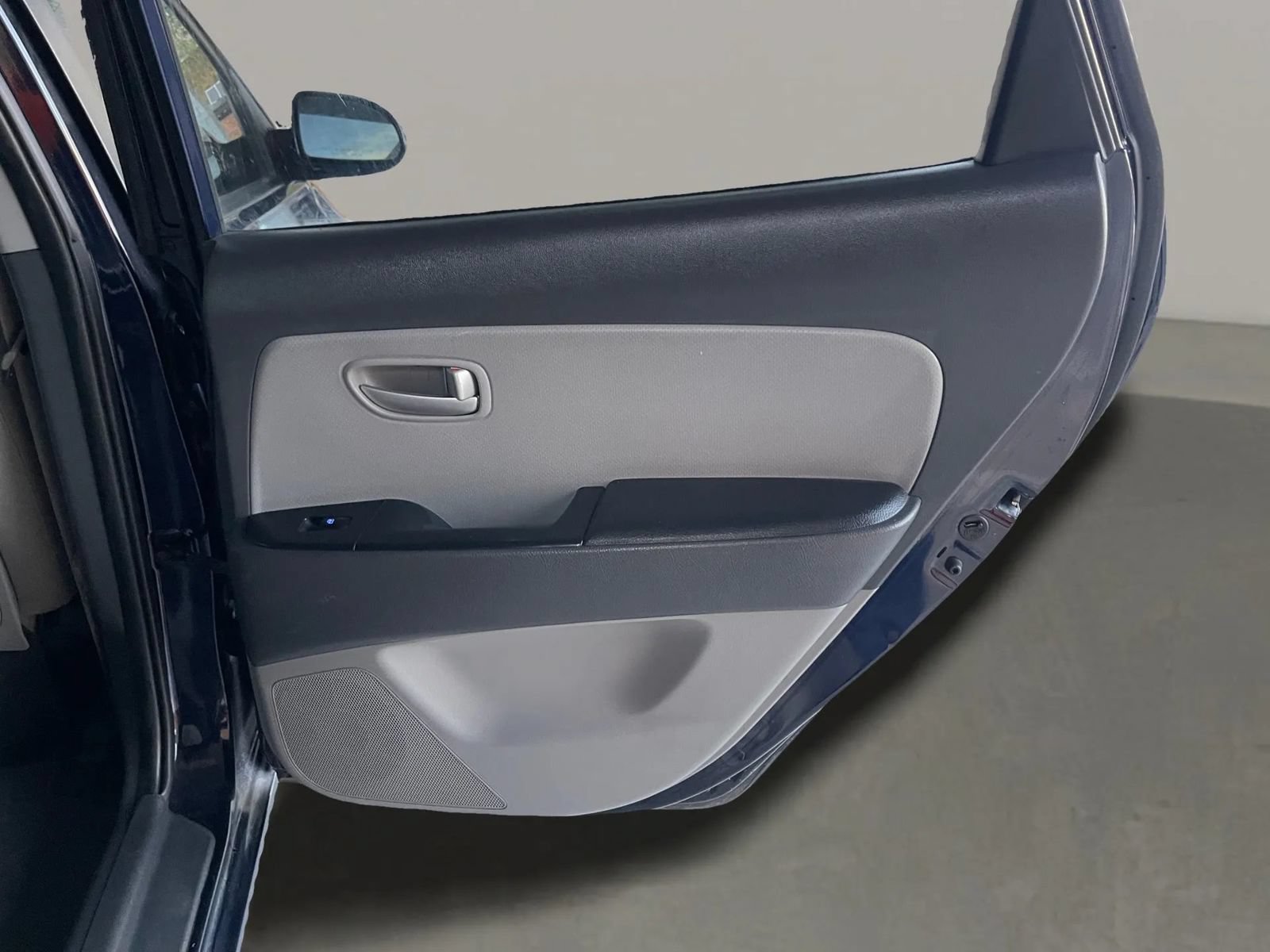 Used 2009 Hyundai Elantra GLS FWD image 19