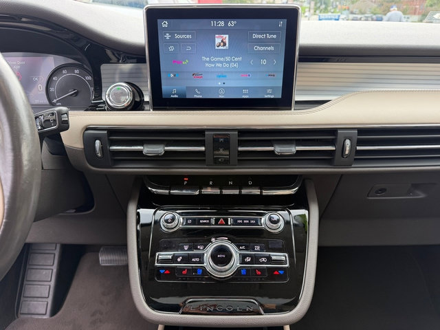 Used 2020 Lincoln Corsair AWD image 28
