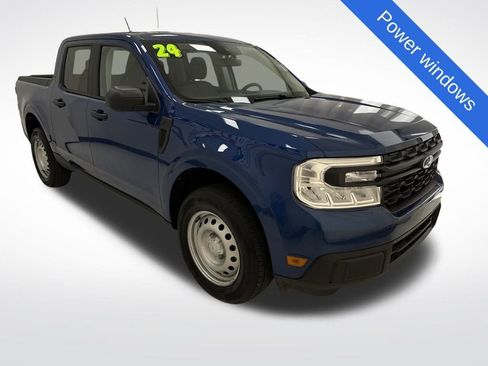 Used 2024 Ford Maverick XL image 3