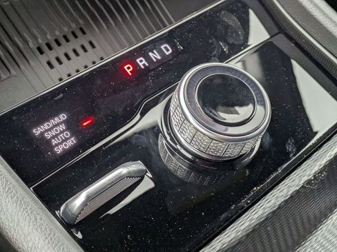 New 2026 Jeep Grand Cherokee Altitude image 23