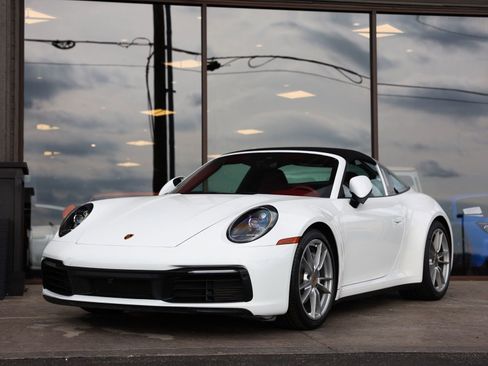 Used 2021 Porsche 911 Targa 4 image 8