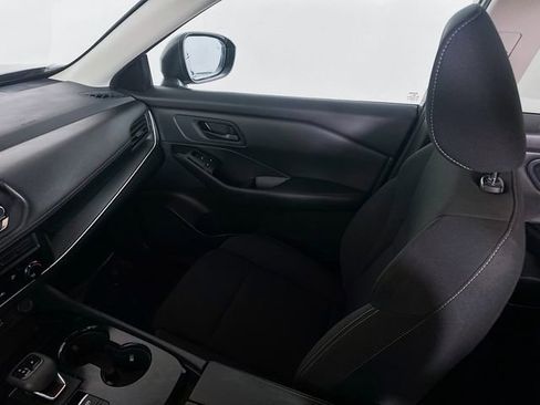 Certified 2024 Nissan Rogue S image 22