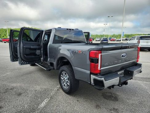 Used 2025 Ford F250 Lariat AWD/4WD image 34