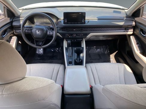 Used 2023 Honda Accord LX image 10