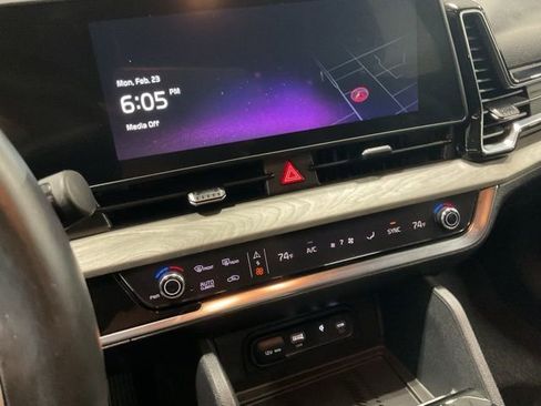 Used 2024 Kia Sportage X-Line image 14