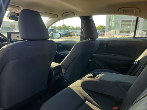 Used 2024 Toyota Corolla LE FWD image 14