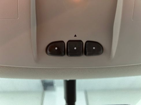 Used 2017 Buick Enclave Convenience FWD image 61