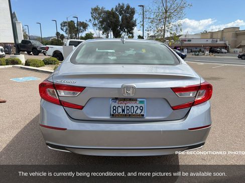 Used 2018 Honda Accord EX-L image 7
