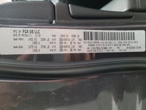 Used 2018 Jeep Grand Cherokee Limited AWD/4WD image 33