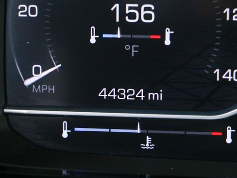 Used 2023 GMC Yukon Denali AWD/4WD image 17