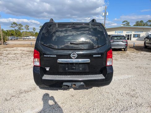 Used 2011 Nissan Pathfinder Silver w/ Protection Pkg image 5