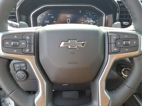 New 2026 Chevrolet Silverado 1500 LT Trail Boss w/ LT Trail Boss Premium Package AWD/4WD image 13