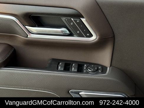 New 2026 GMC Sierra 2500 Denali w/ Denali Reserve Package image 18