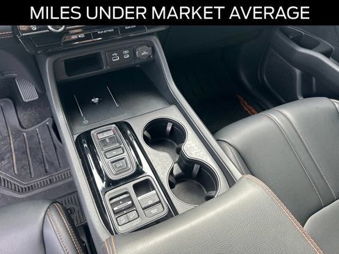 Used 2024 Honda Pilot TrailSport image 18