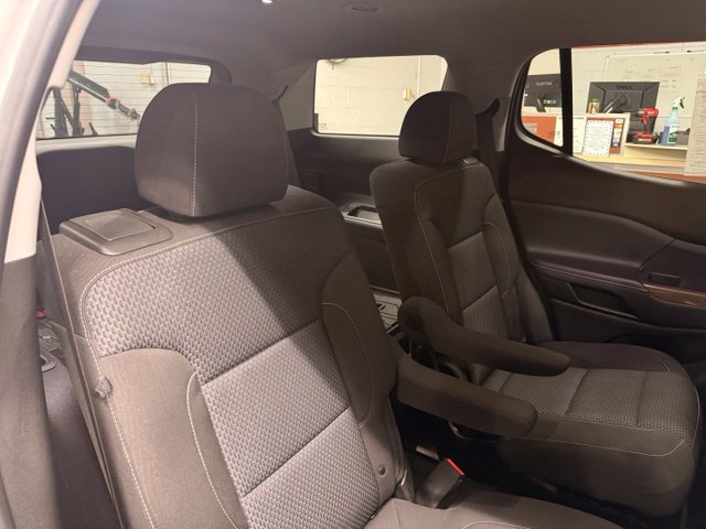 Used 2020 GMC Acadia SLE w/ Driver Convenience Package FWD image 23