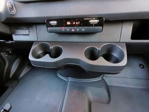 Used 2025 Mercedes-Benz Sprinter 2500 image 49