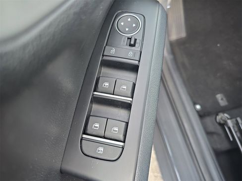 Used 2022 Kia Soul LX w/ Technology Package image 14