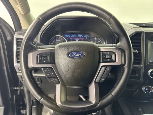 Used 2019 Ford Expedition Platinum image 20
