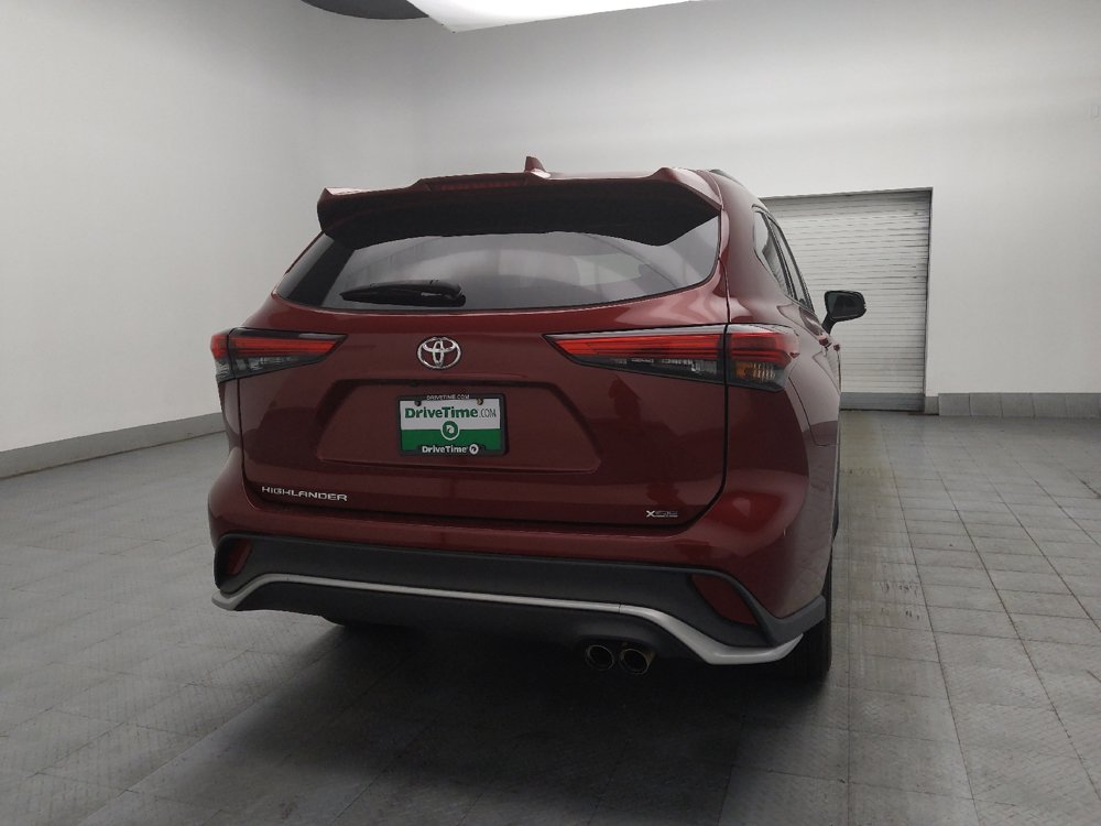 Used 2021 Toyota Highlander XSE FWD image 7