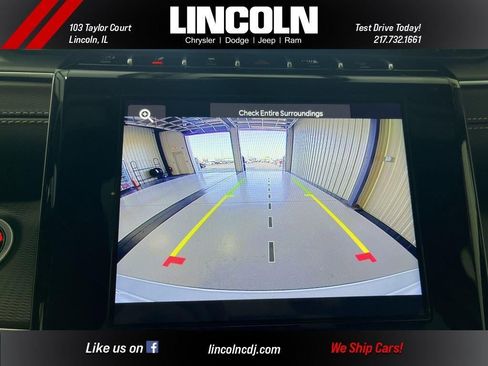 New 2025 Jeep Grand Cherokee Altitude image 24