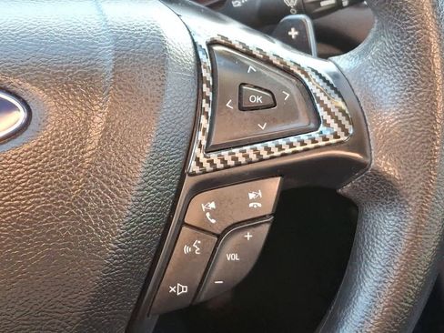 Used 2019 Ford Fusion SE image 24