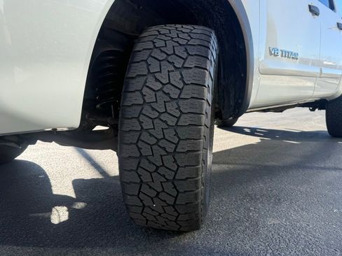 Used 2014 Nissan Titan PRO-4X w/ Pro-4x Luxury Package image 32