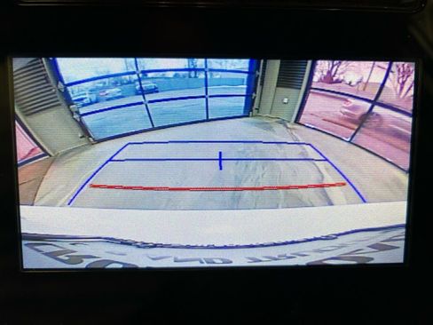 Used 2017 Toyota Corolla SE w/ Carpet Mat Package (TMS) image 18