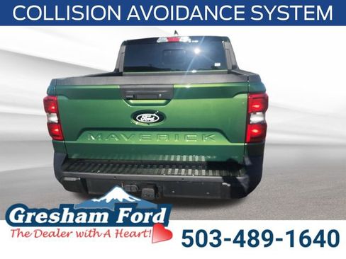 Used 2025 Ford Maverick Lariat w/ Black Appearance Package image 6