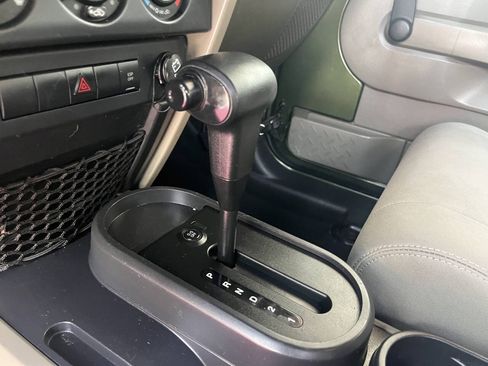Used 2009 Jeep Wrangler Unlimited X RWD image 31
