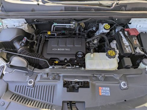 Used 2019 Chevrolet Trax LT w/ LT Convenience Package image 12