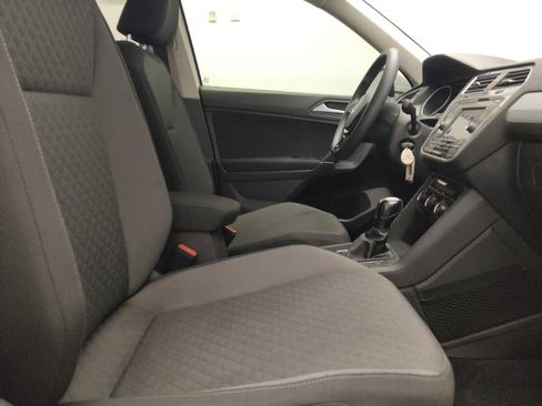 Used 2020 Volkswagen Tiguan S FWD image 21