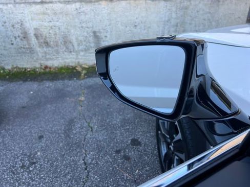 Used 2020 Lexus UX 200 image 12