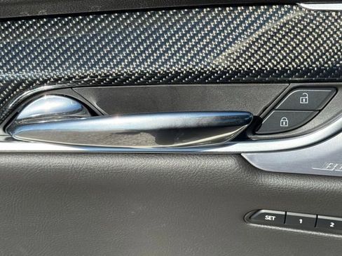 New 2025 Cadillac XT6 Sport w/ Technology Package image 16