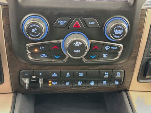 Used 2017 RAM 1500 Laramie Longhorn AWD/4WD image 17